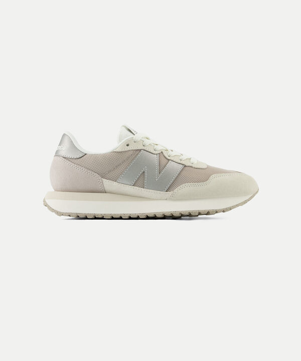 Tenis New Balance Para Mujer Crema
